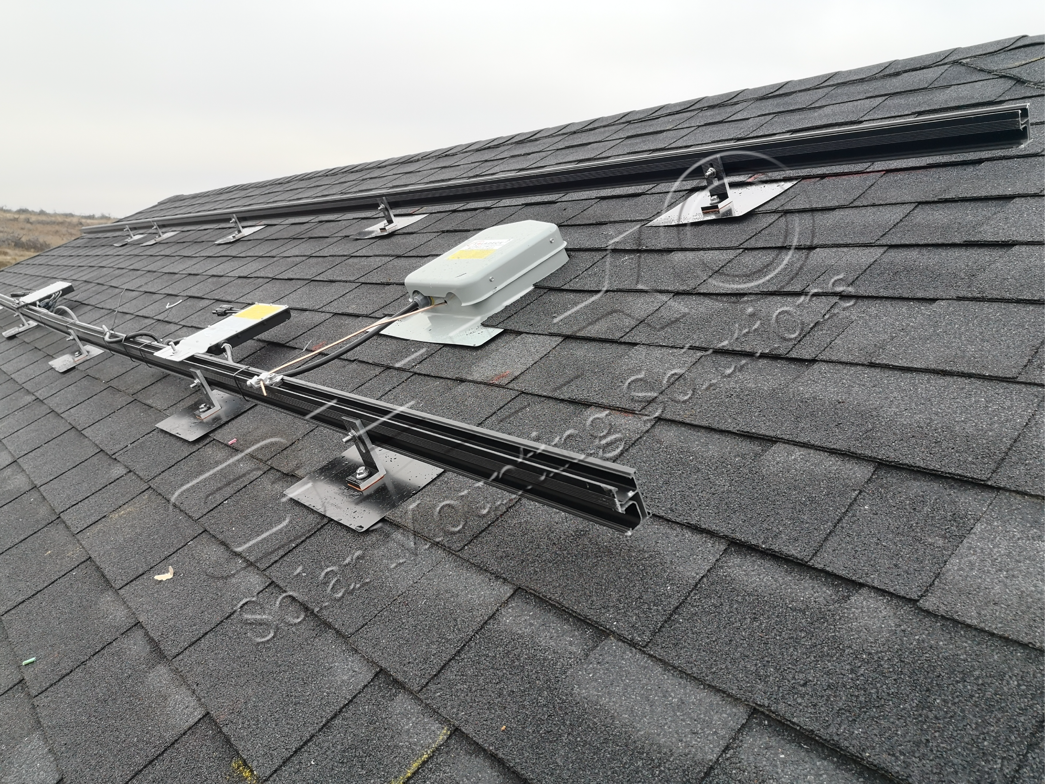 Chiko Tile Roof Bracket: The “Precise Partner” for Roof Photovoltaics and the Preferred Choice for Stable Power Generation