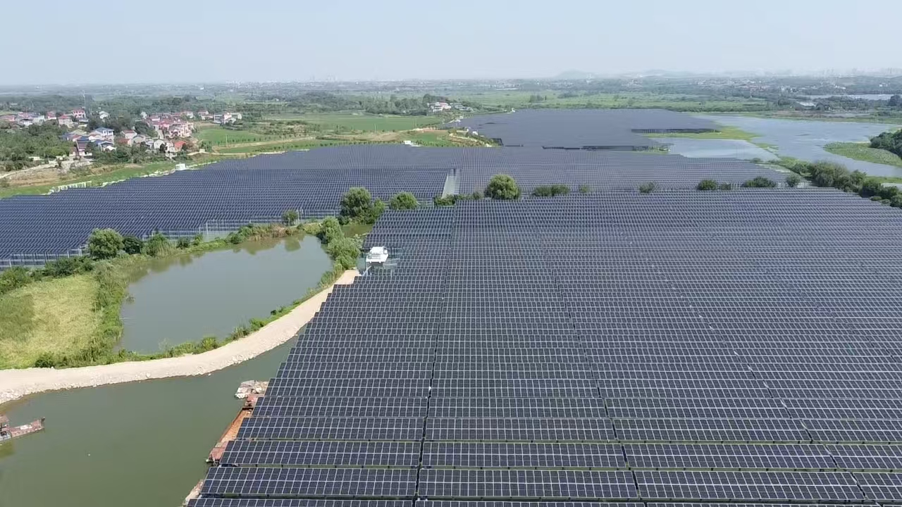 Green Energy Benchmark: Shanghai Chiko Solar Mounting Supports Hubei Huadian Huangshi Daye Huangdangqiao 99MW PV Project in Successful Grid Connection!